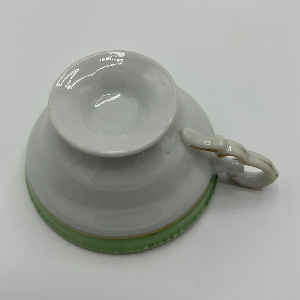 VINTAGE DAINTY LITTLE YELLOW AND PINK FLORAL TEACUP AND SAUCER